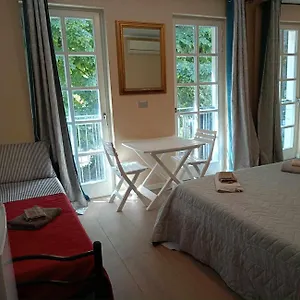 https://affittacamere-piazza-unita.hotelslidodijesolo.com