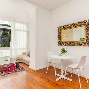 https://maison-giulivia-a-san-pietro-rome.it-romehotels.com